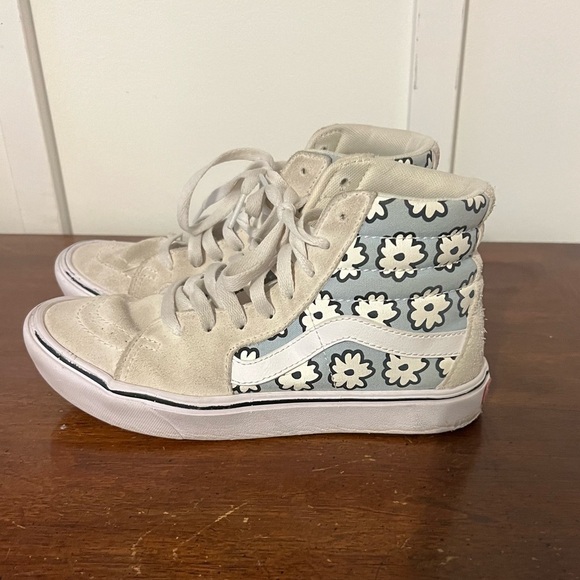 VANS flowered high tops size 6 - Picture 1 of 8